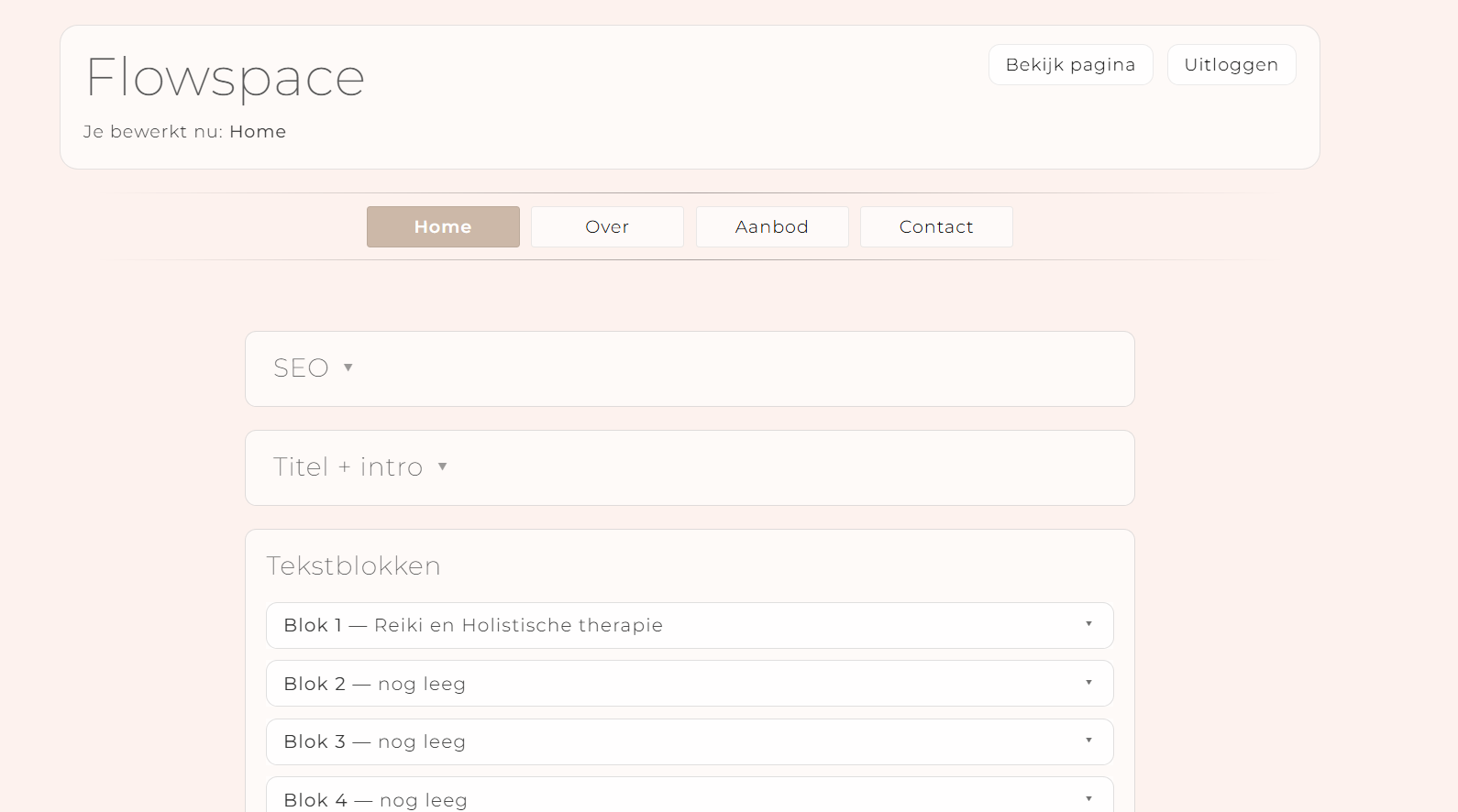 Het Flowspace-dashboard met de tabbladen Home, Over, Aanbod en Contact